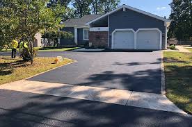 Best Driveway Snow Removal Preparation  in Chicago Ridge, IL